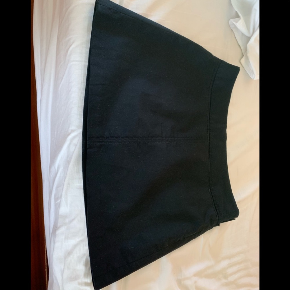 Old Navy Black skirt